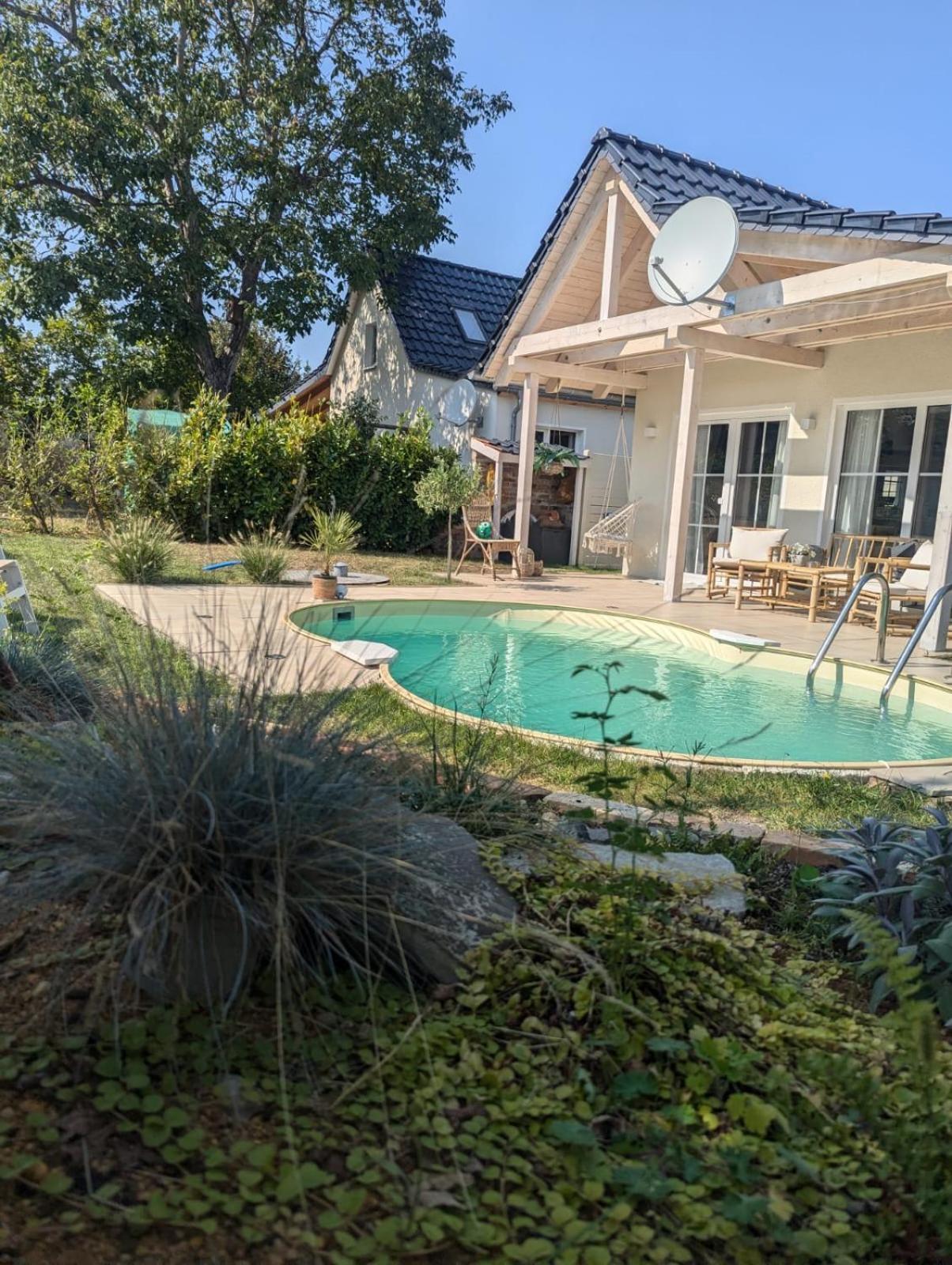 Mabe Villa Lauta Bagian luar foto